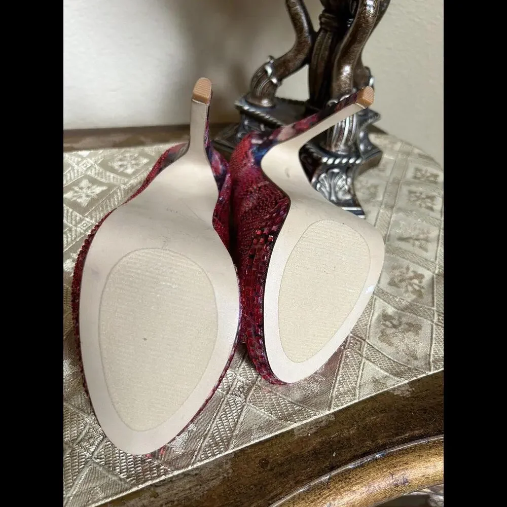 😎🩷Steve Madden Size 6M Eclipse Red Platform Stiletto Open Toe Beaded Heels🩷